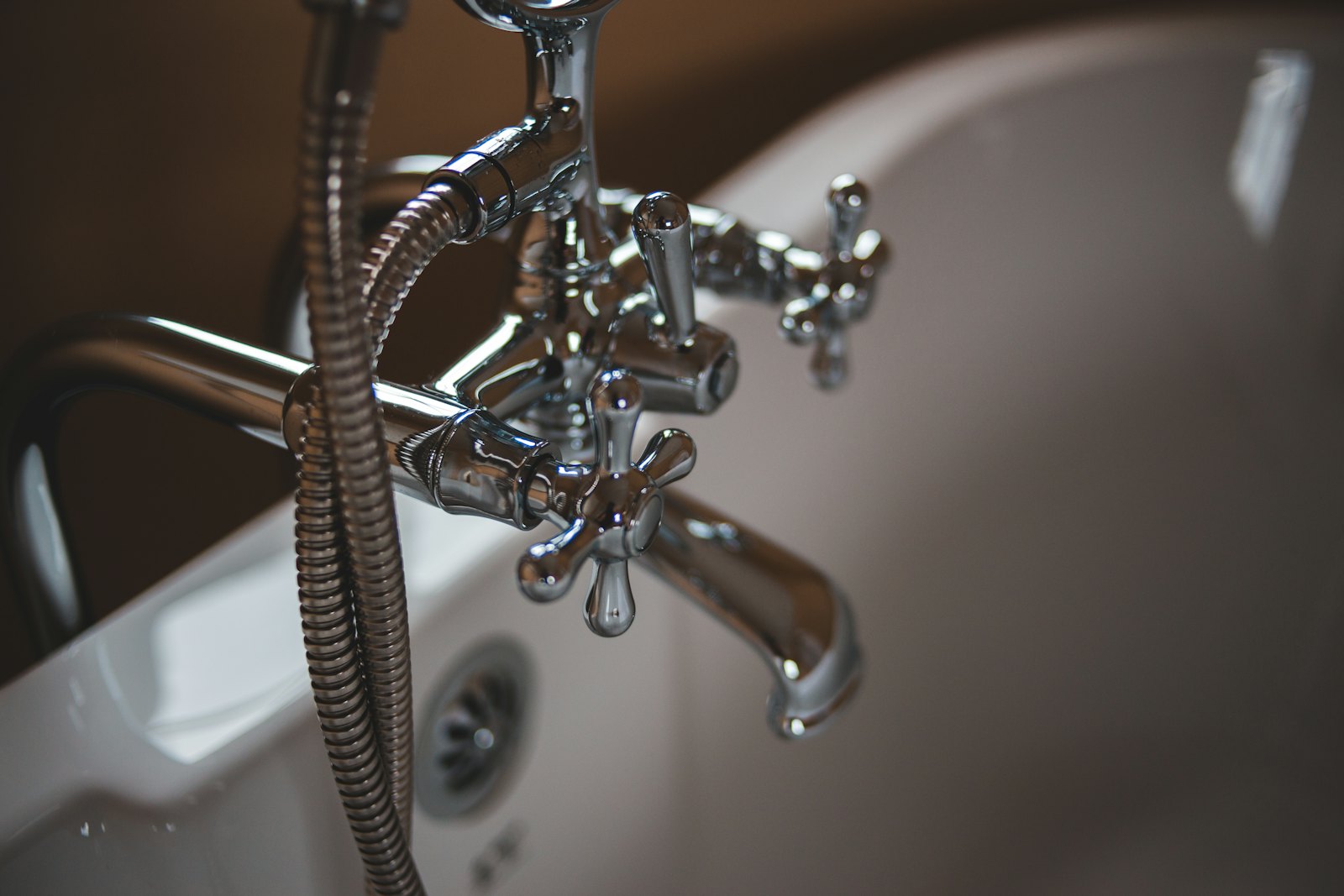 Desert Plumbing Corporation — plumber in Silver Spring, MD